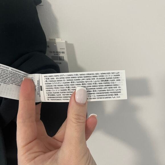 NEW Abercrombie & Fitch Black Bra Free Camisole Tank Size Medium - Picture 6 of 7